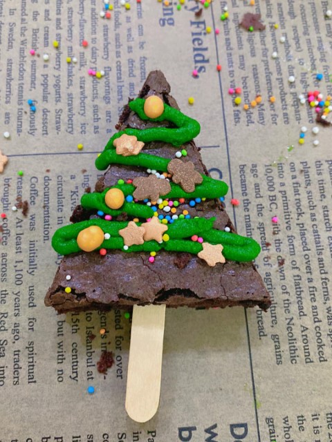 Creative Cooking “ christmas tree brownies “